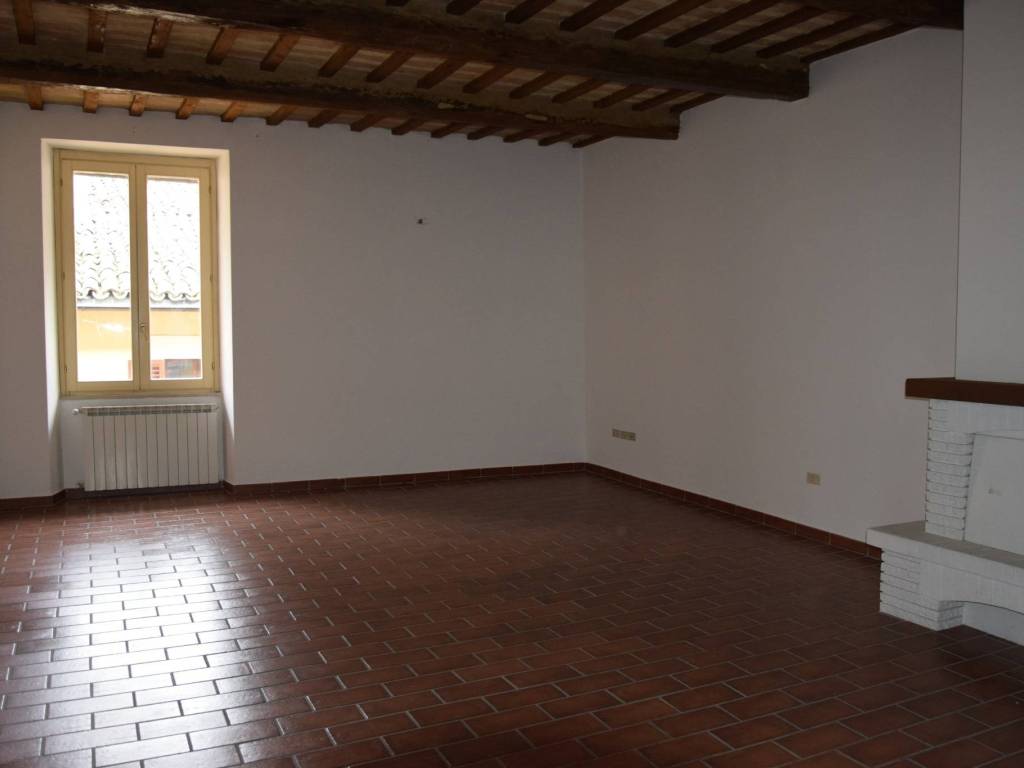 appartamento in affitto a Foligno in zona Camino
