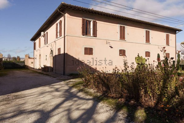 appartamento in affitto a Foligno in zona Budino