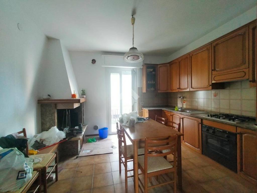 appartamento in affitto a Foligno in zona Camino