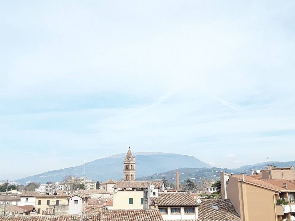 appartamento in affitto a Foligno