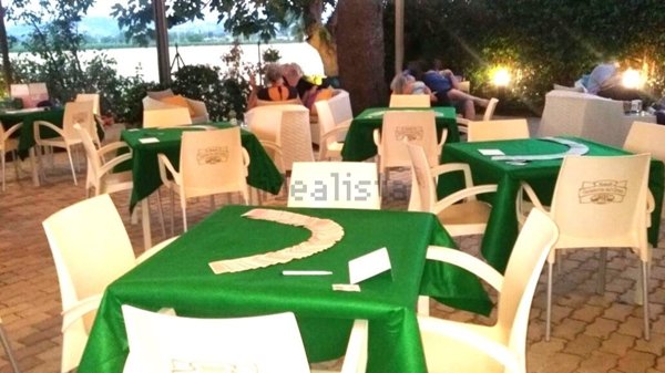 negozio in affitto a Foligno