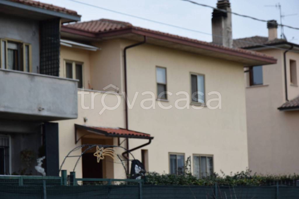 appartamento in affitto a Foligno