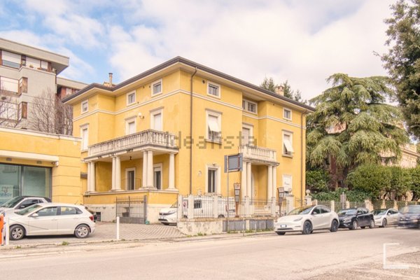 ufficio in affitto a Foligno