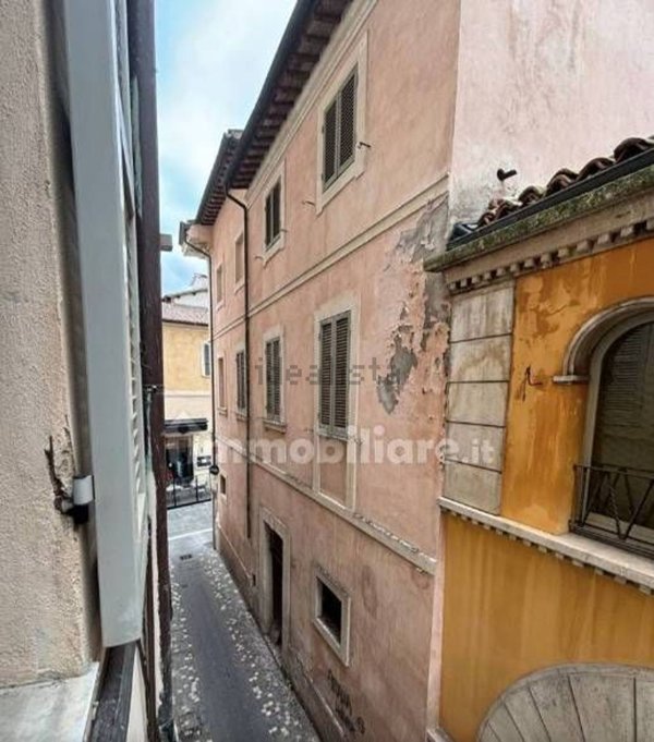 ufficio in affitto a Foligno