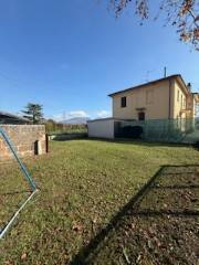 casa semindipendente in affitto a Foligno in zona Corvia