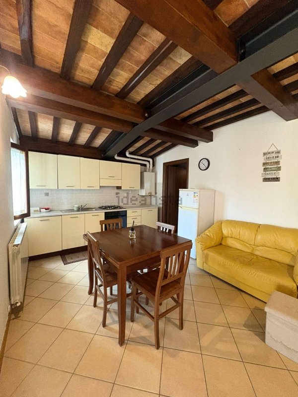 appartamento in affitto a Foligno