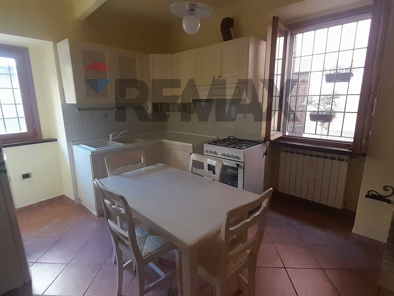 appartamento in affitto a Foligno in zona Vescia