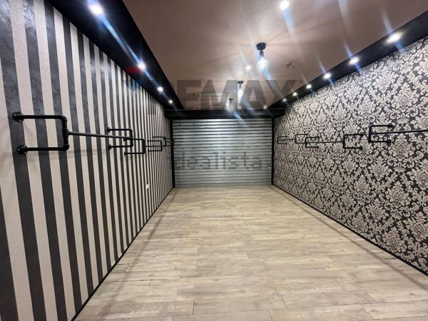 locale commerciale in affitto a Foligno in zona Cave