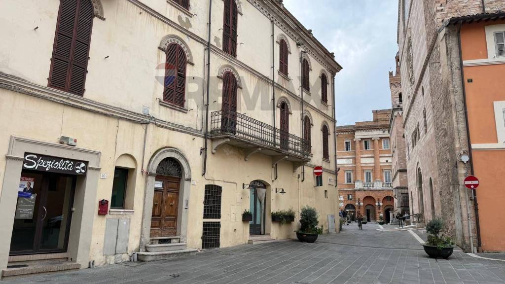 appartamento in affitto a Foligno