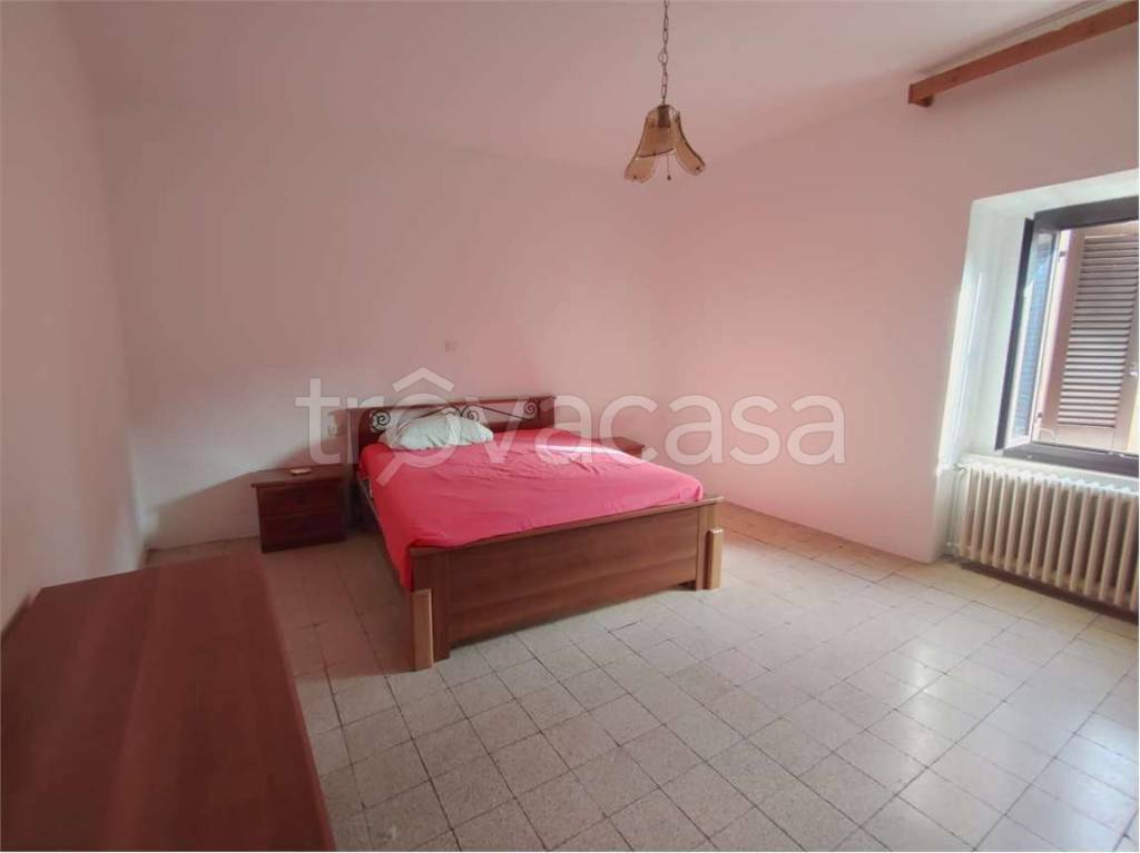 appartamento in affitto a Giano dell'Umbria in zona Montecchio