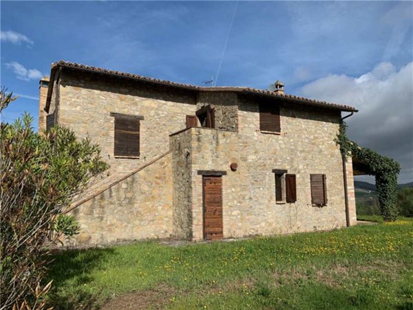 casa indipendente in affitto a Gualdo Cattaneo