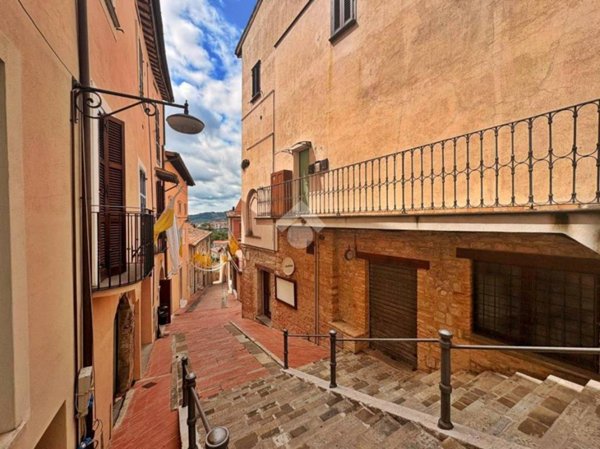 appartamento in affitto a Gualdo Tadino