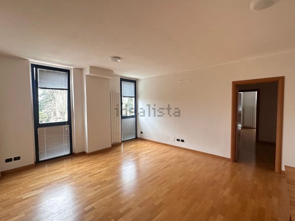 ufficio in affitto a Magione