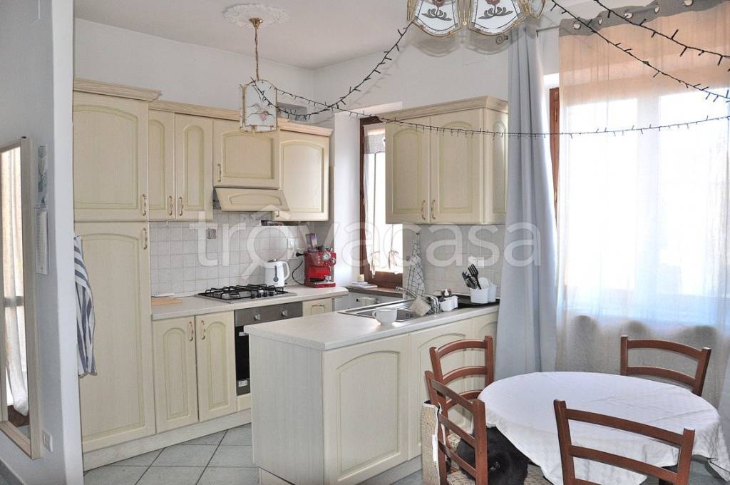 appartamento in affitto a Magione in zona Villa