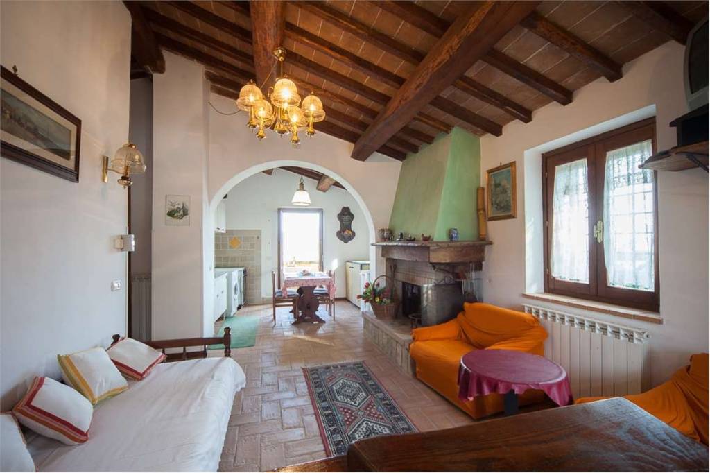 appartamento in affitto a Massa Martana