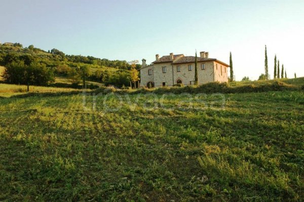 villa in affitto a Monte Castello di Vibio in zona Madonna del Piano