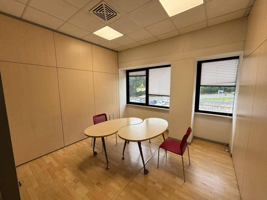 ufficio in affitto a Perugia in zona Prepo