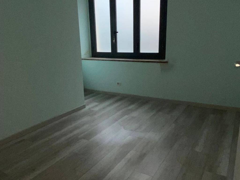 negozio in affitto a Perugia in zona Ponte Valleceppi