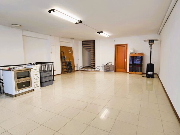 ufficio in affitto a Perugia in zona Case Bruciate