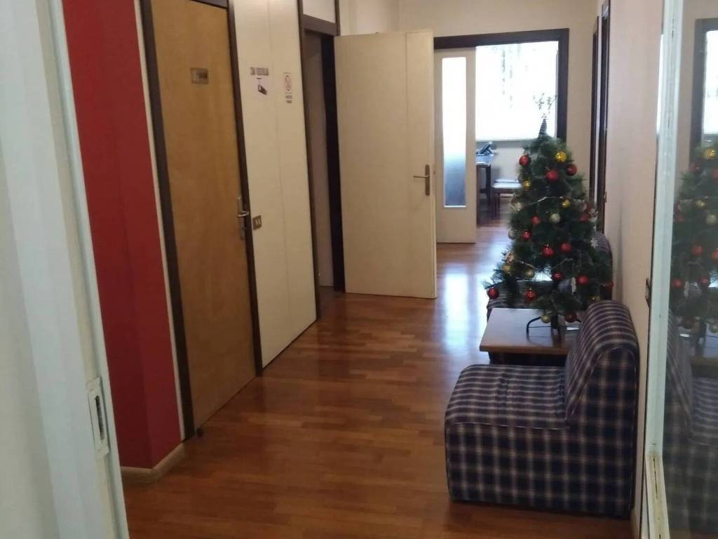 ufficio in affitto a Perugia in zona Prepo