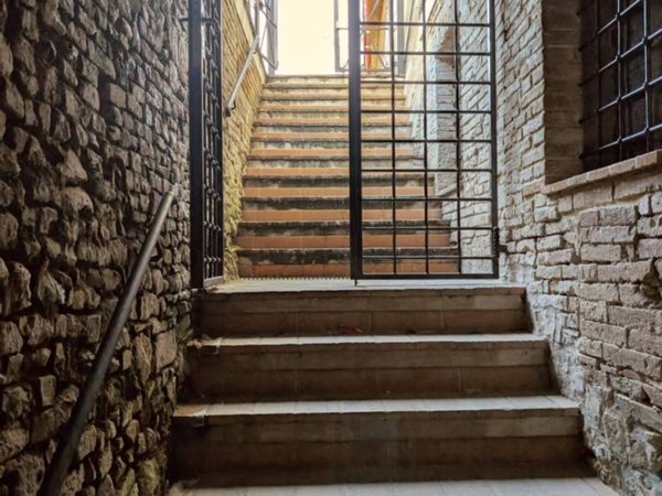 negozio in affitto a Perugia in zona Elce