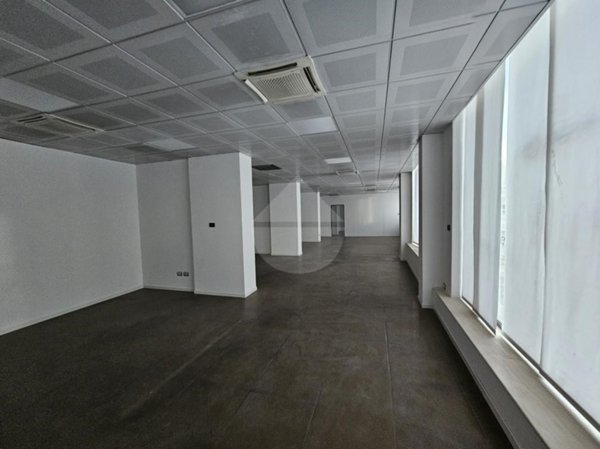 locale commerciale in affitto a Perugia in zona Centro Città
