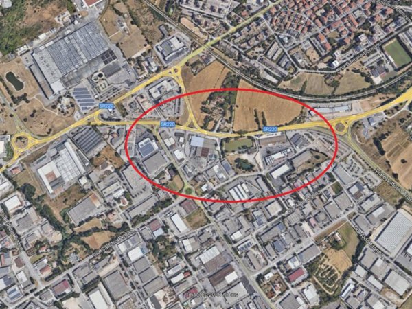 negozio in affitto a Perugia in zona Lacugnano