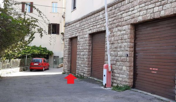 negozio in affitto a Perugia in zona Monteluce
