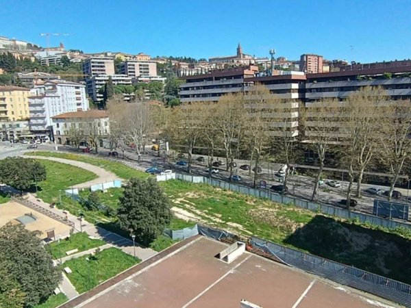 ufficio in affitto a Perugia in zona Stazione