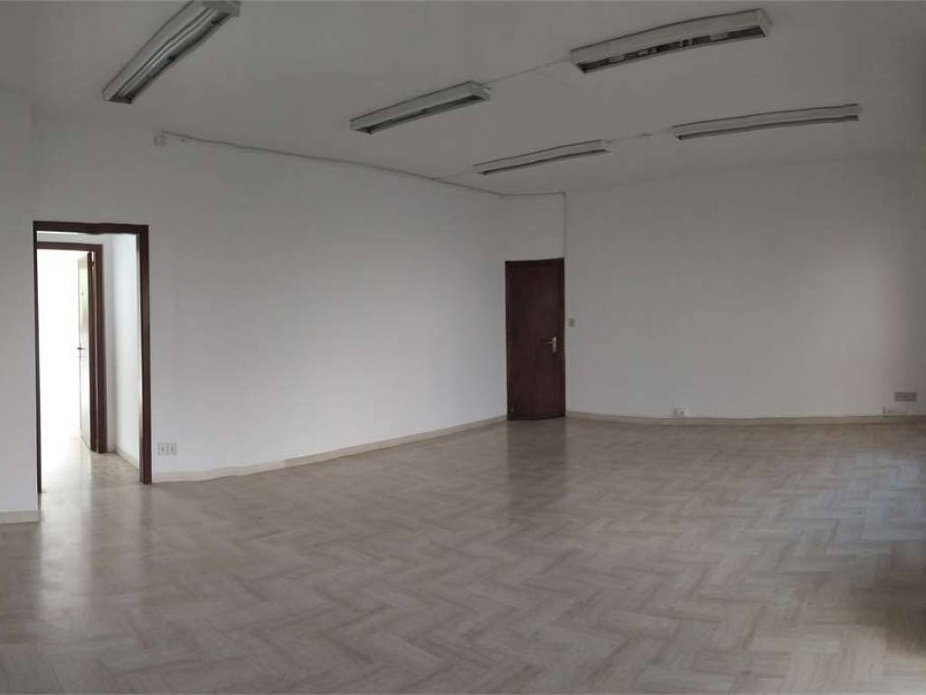 negozio in affitto a Perugia in zona Centro Città