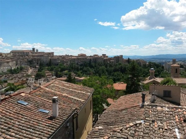 ufficio in affitto a Perugia in zona Centro Città