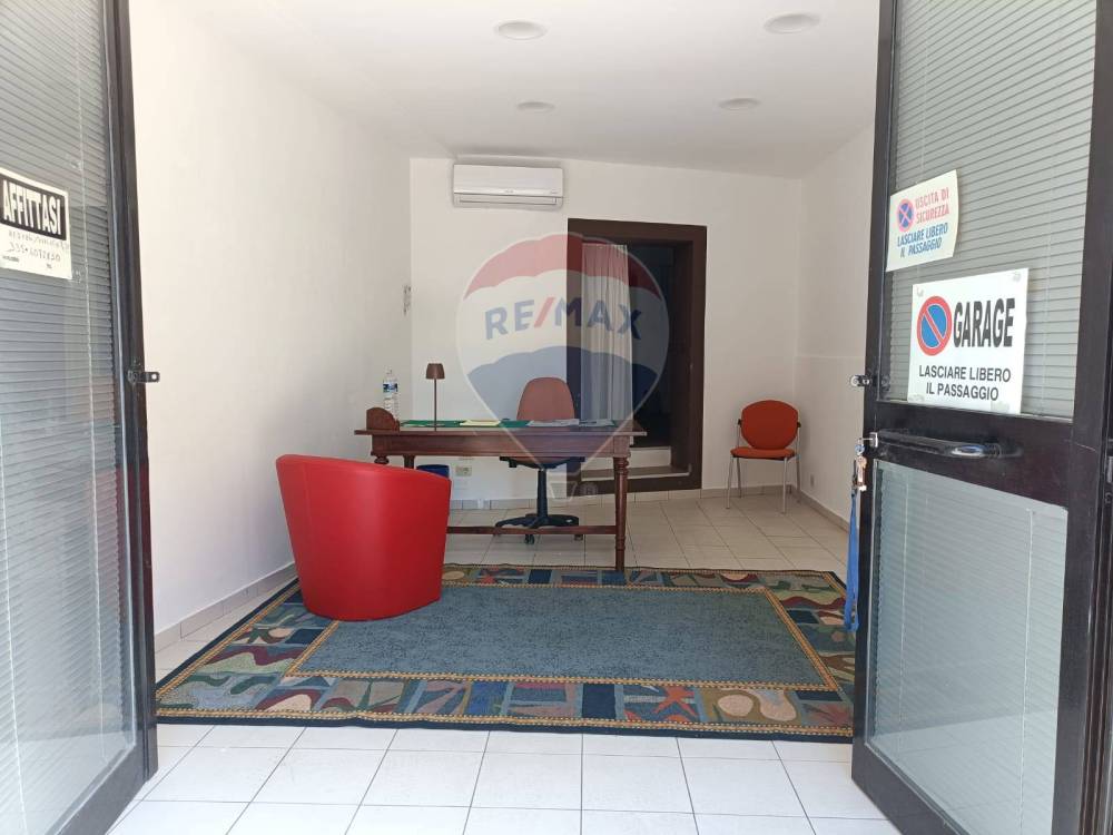 locale commerciale in affitto a Perugia in zona Centro Città