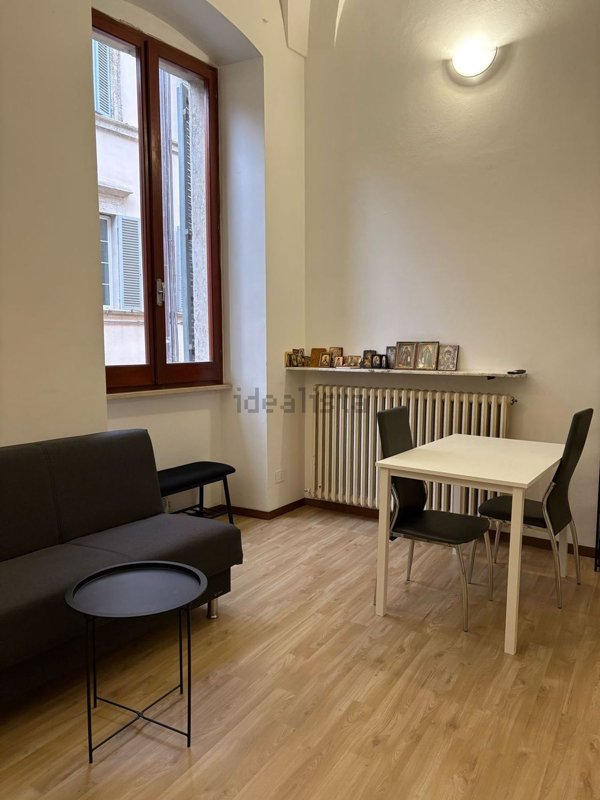appartamento in affitto a Perugia in zona Centro Città