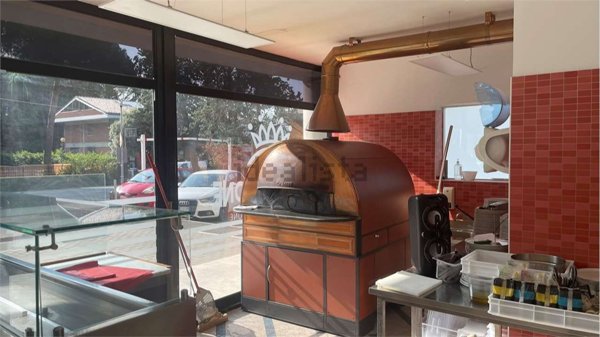 negozio in affitto a Perugia