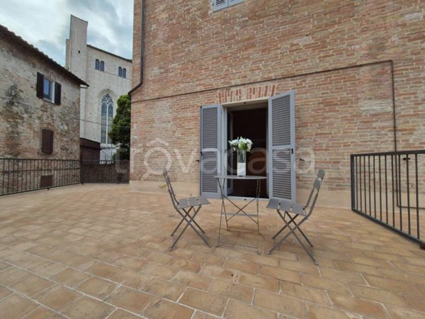 appartamento in affitto a Perugia in zona Centro Città