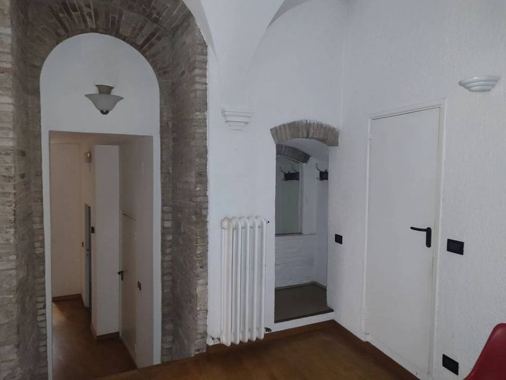 ufficio in affitto a Perugia in zona Elce