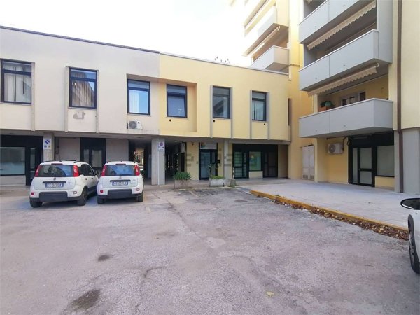 ufficio in affitto a Perugia in zona Ponte San Giovanni