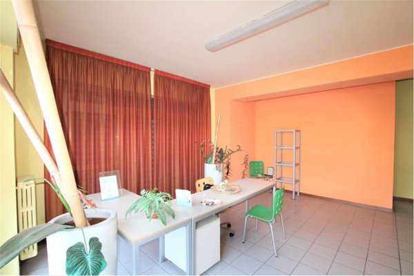 ufficio in affitto a Perugia in zona Prepo