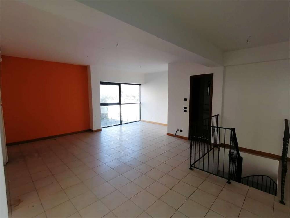 ufficio in affitto a Perugia in zona XX Settembre