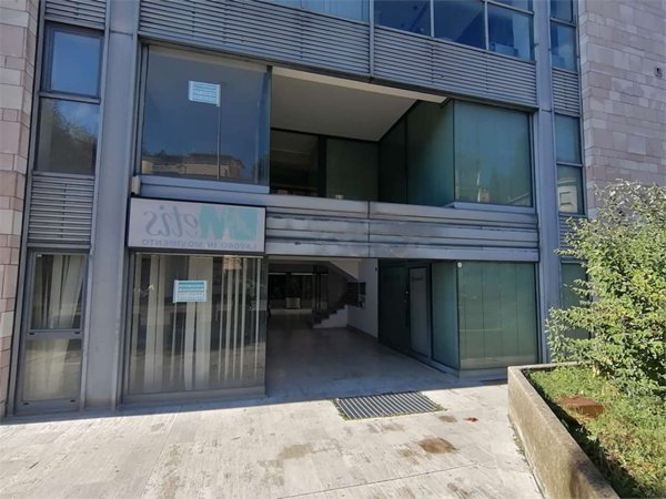 ufficio in affitto a Perugia in zona XX Settembre