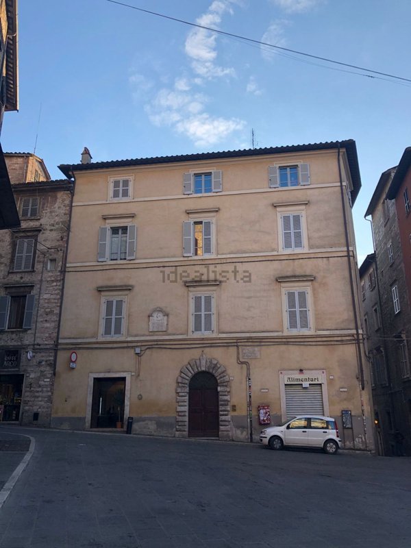 appartamento in affitto a Perugia in zona Centro Città