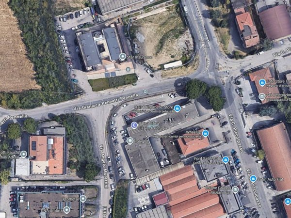 negozio in affitto a Perugia in zona Madonna Alta