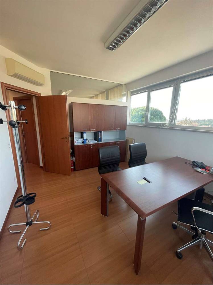 ufficio in affitto a Perugia in zona Madonna Alta
