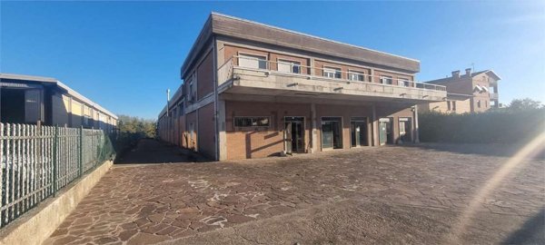 capannone in affitto a Perugia in zona Ponte San Giovanni