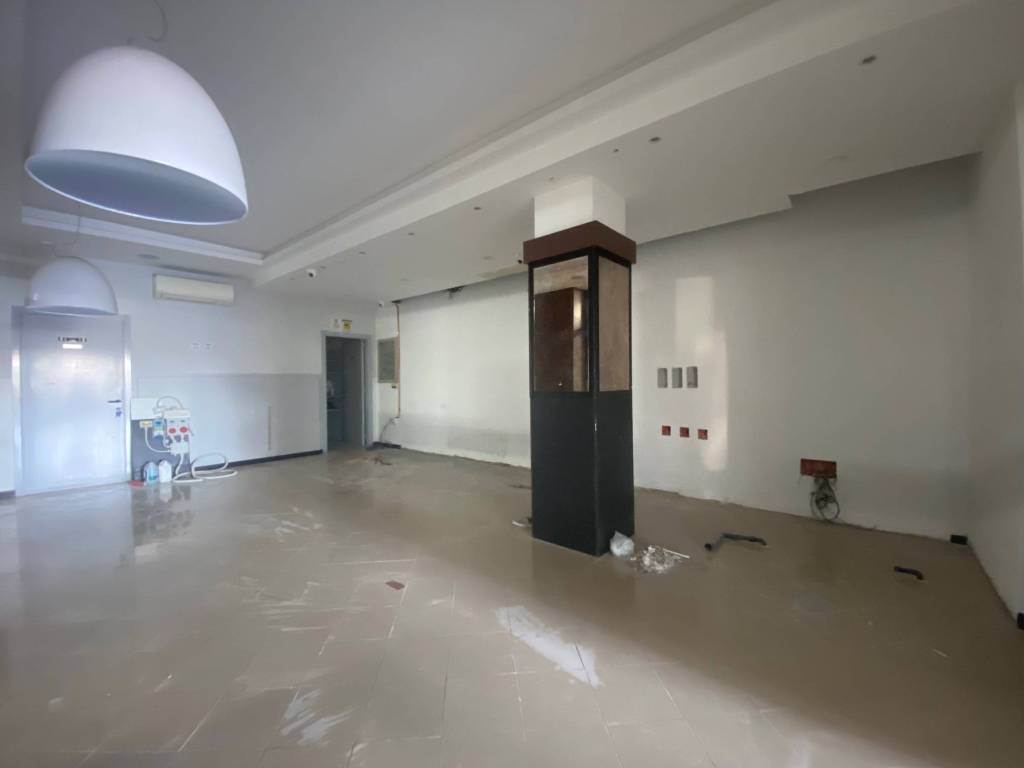 negozio in affitto a Perugia in zona San Sisto