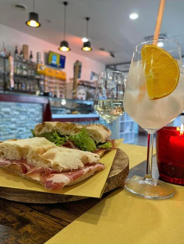 negozio in affitto a Perugia in zona Prepo