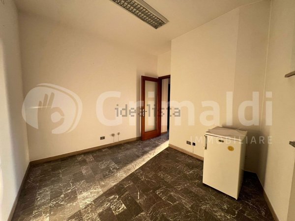 ufficio in affitto a Perugia in zona Case Bruciate