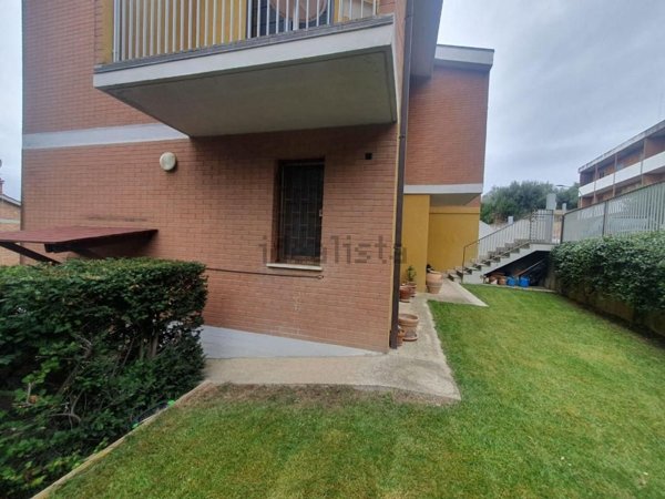 casa indipendente in affitto a Perugia in zona Elce