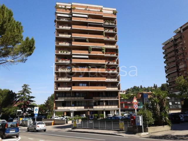 ufficio in affitto a Perugia in zona Madonna Alta