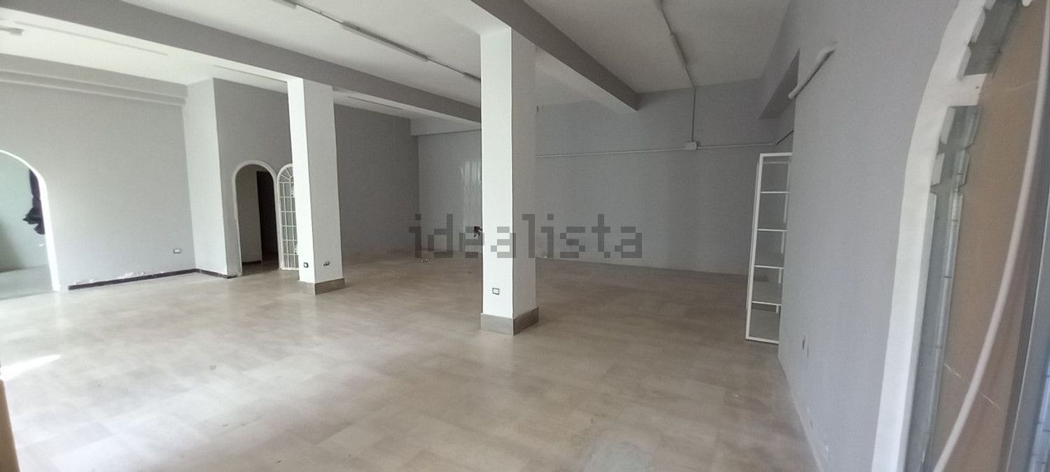 locale commerciale in affitto a Perugia in zona Elce